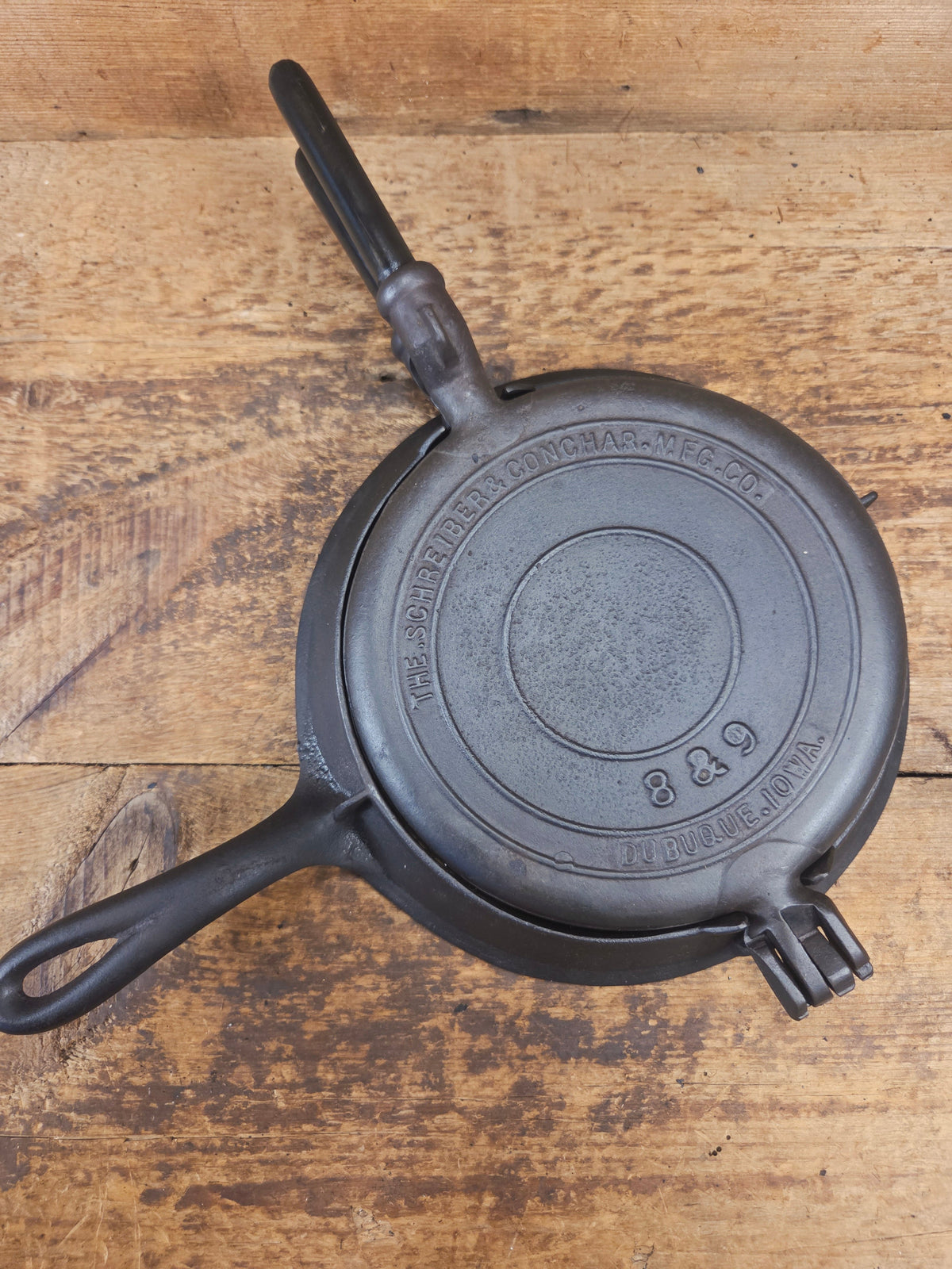 Rare 1890’s Schreiber & Conchar waffle iron that’s unusual! Not many of these 8-9’s around! - Waffle Iron