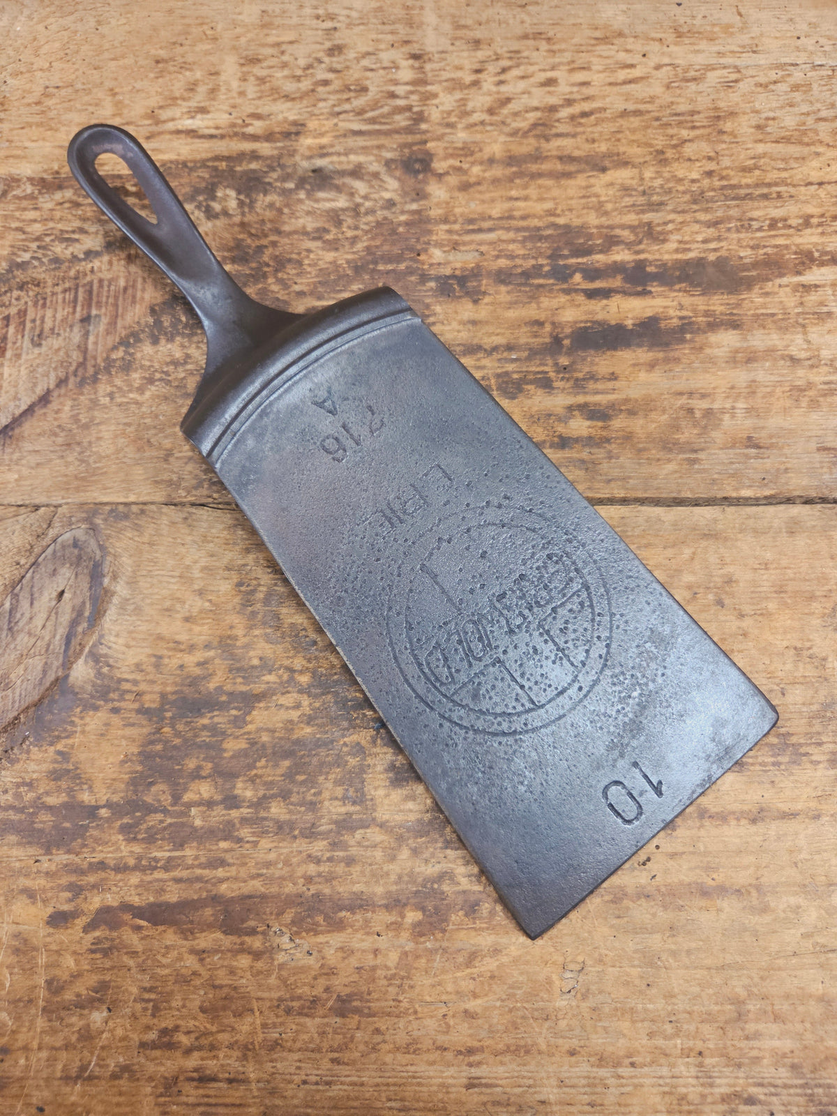 Custom made Griswold Cast Iron Skillet Spatula. MONSTER Reclaimed #10 1910’s Era Griswold Slant cast iron skillet. SC24