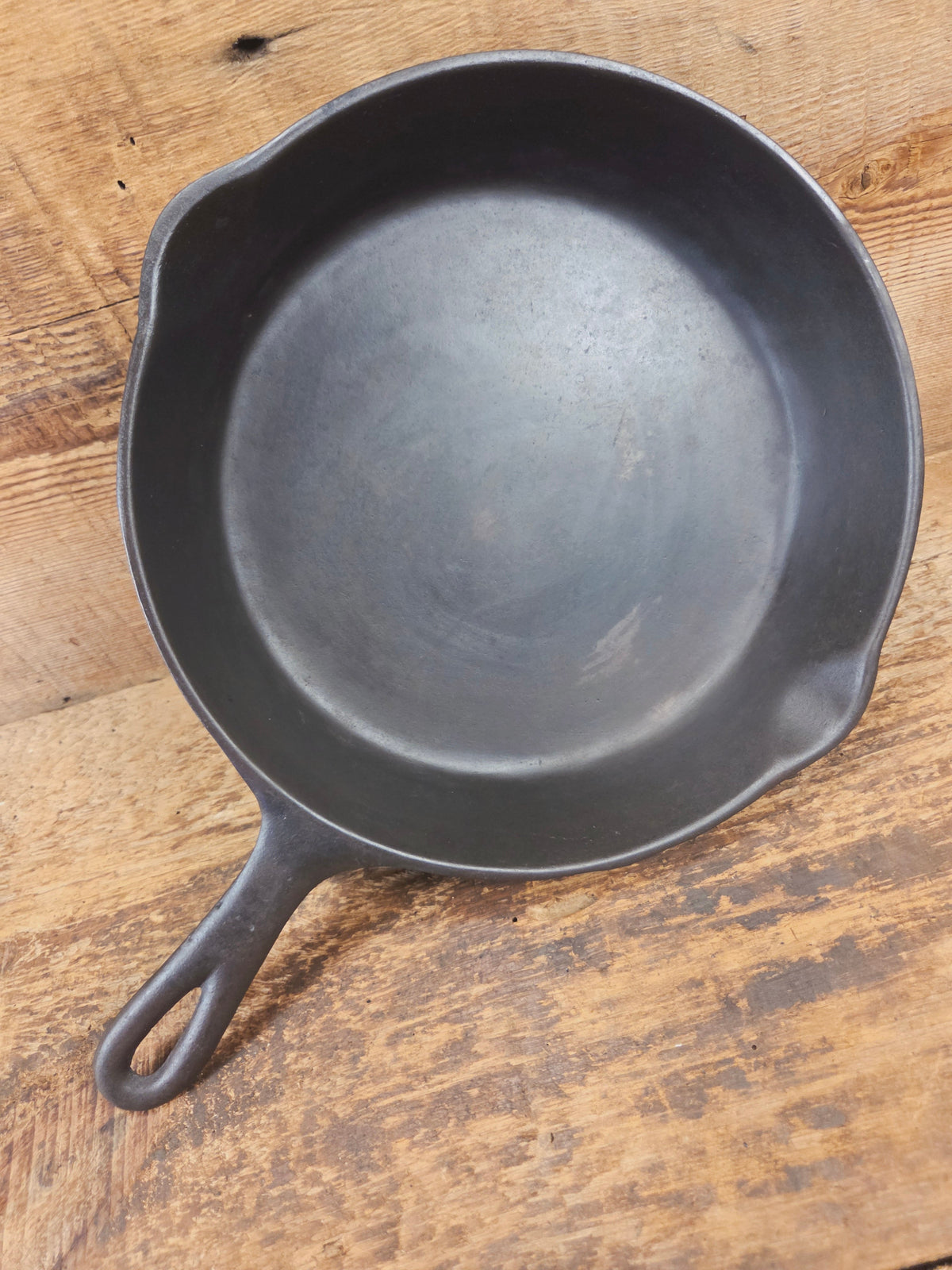 Beauty! Mid 1900’s Birmingham Stove & Range Red Mountain Series #7 N Skillet - Skillet