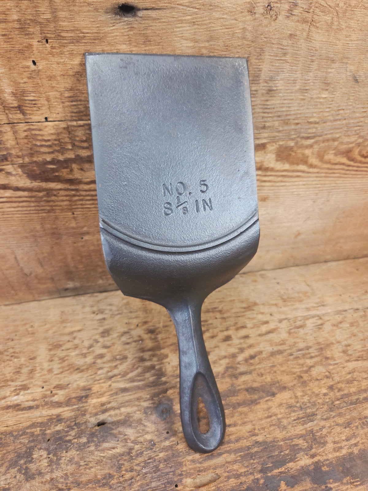 Custom made Birmingham S&R Cast Iron Skillet Spatula. Reclaimed from a #5 BSR Century Series cast iron skillet. Great