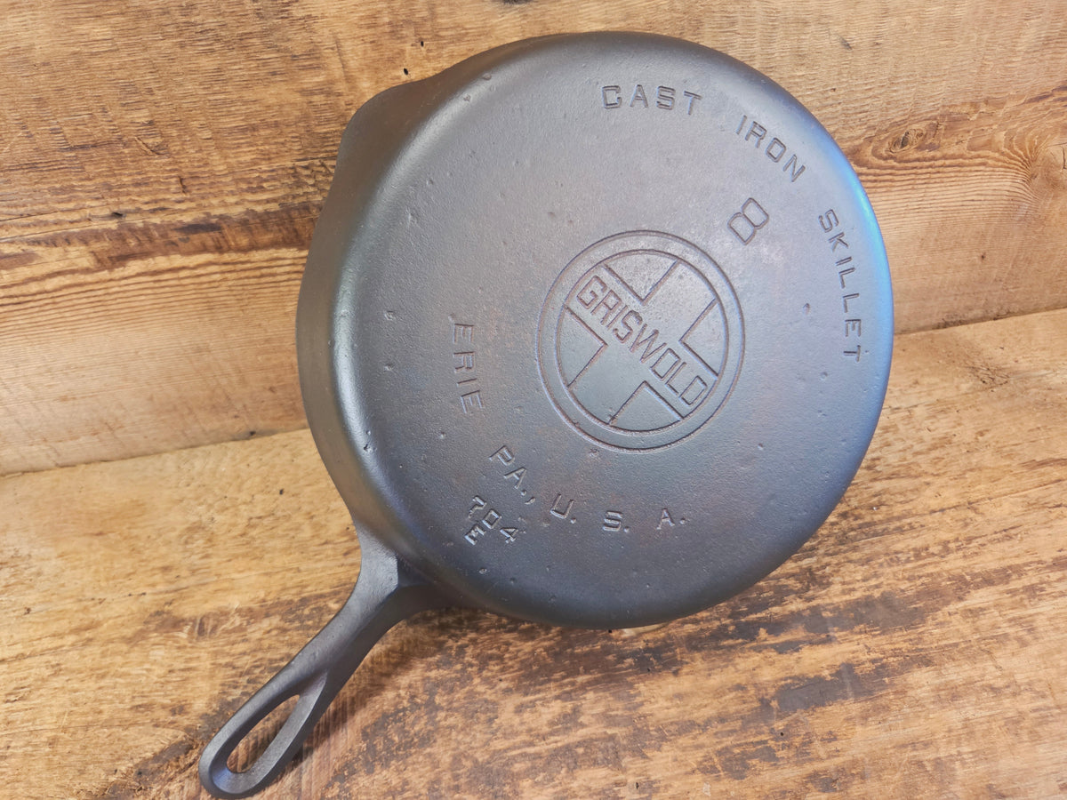 Priced to Sell 1920’s Griswold #8 Skillet with Large Block Logo and Smooth Bottom 704 E - Skillet