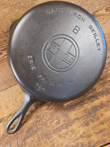 Griswold #8 Skillet with Large Block Logo and Smooth Bottom, 704 F
