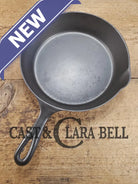 A beauty!! Early 1900’s Wapak straight logo #7. 8 Makers Mark. Cast Iron Skillet with Heat Ring Skillet