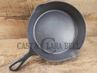 A beauty!! Early 1900’s Wapak straight logo #7. 8 Makers Mark. Cast Iron Skillet with Heat Ring Skillet