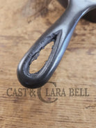 A beauty!! Early 1900’s Wapak straight logo #7. 8 Makers Mark. Cast Iron Skillet with Heat Ring Skillet
