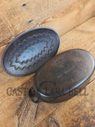 A bread maker’s dream. Very Hard to Find Wagner Stylized Logo Oval Roaster with Turtle Top sawtooth drip lid - Dutch
