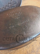 A bread maker’s dream. Very Hard to Find Wagner Stylized Logo Oval Roaster with Turtle Top sawtooth drip lid - Dutch