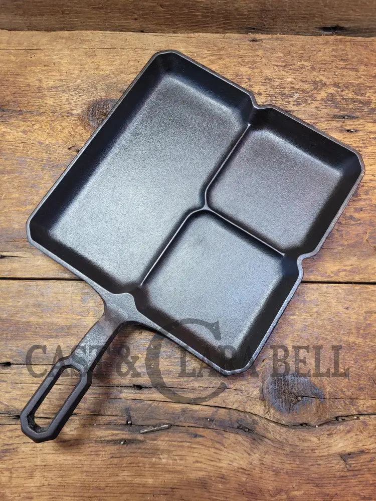 A Customer Favorite! Unique Griswold Cast Iron Colonial Breakfast Skillet! P/N 666. Great For Bacon