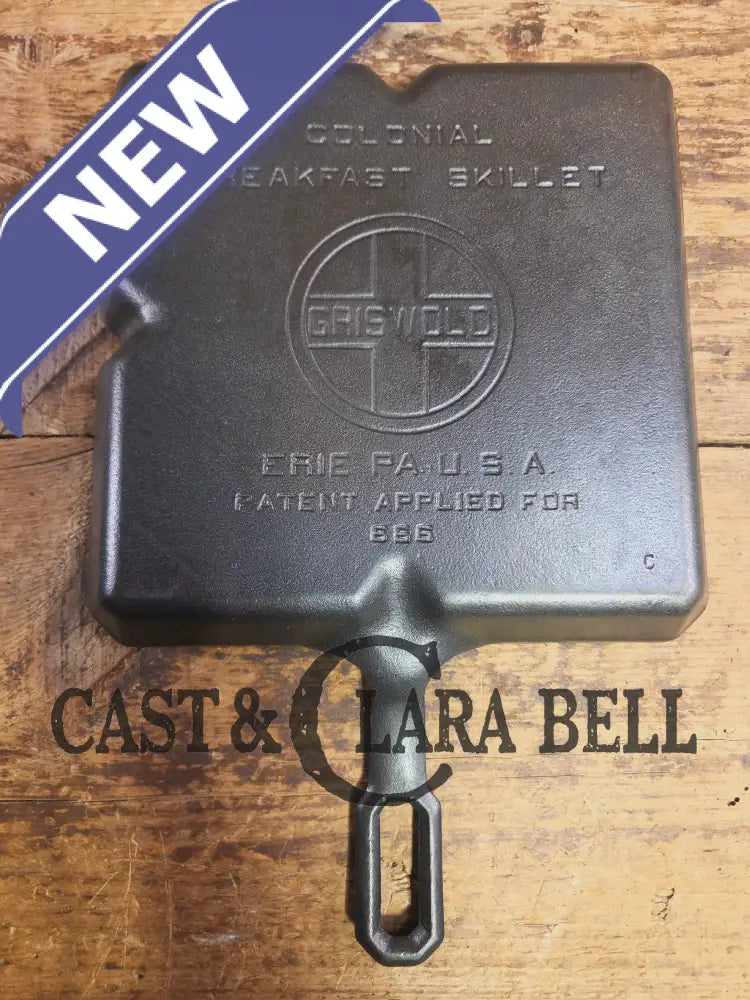 A customer favorite! Unique Griswold Cast Iron Colonial Breakfast Skillet! P/N 666 C. Great for bacon and eggs! Skillet