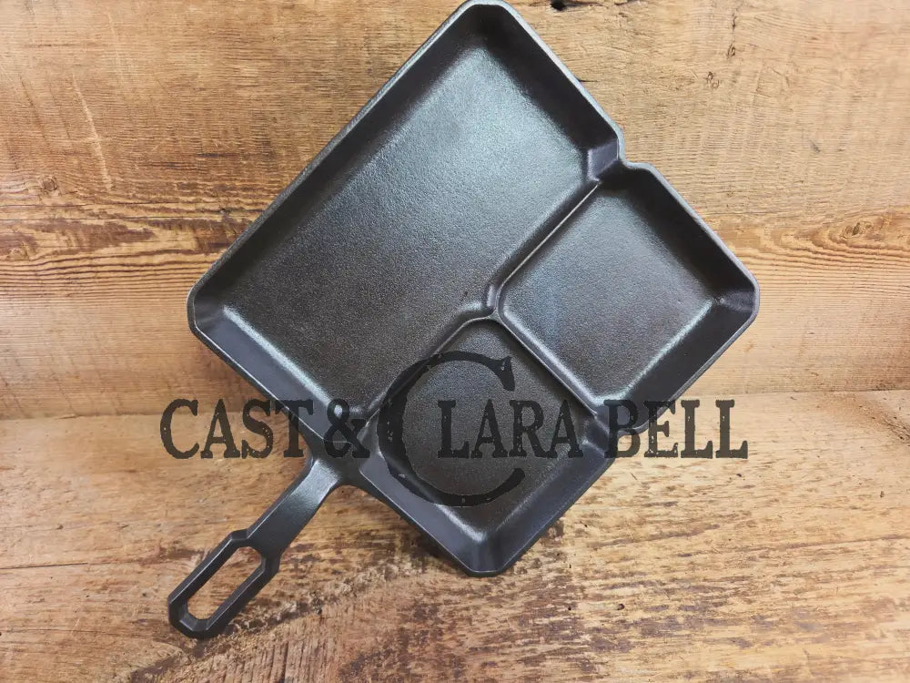 A customer favorite! Unique Griswold Cast Iron Colonial Breakfast Skillet! P/N 666 C. Great for bacon and eggs! Skillet
