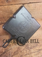 A customer favorite! Unique Griswold Cast Iron Colonial Breakfast Skillet! P/N 666 C. Great for bacon and eggs! Skillet