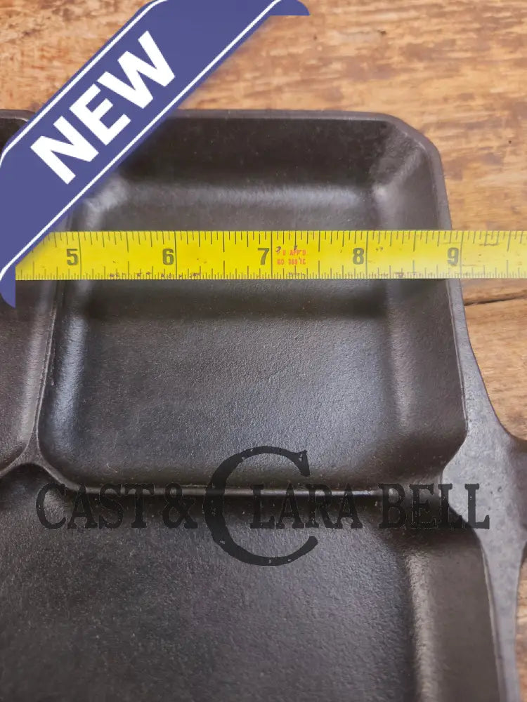 A customer favorite! Unique Griswold Cast Iron Colonial Breakfast Skillet! P/N 666 D. Great for bacon and eggs! Skillet