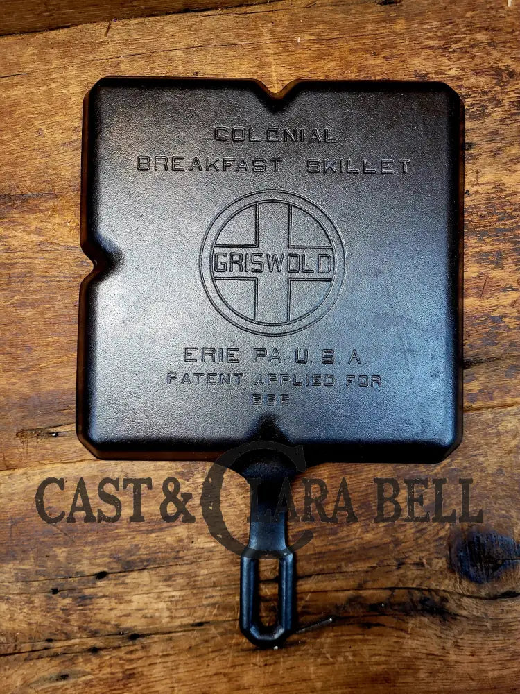 A Customer Favorite! Unique Griswold Cast Iron Colonial Breakfast Skillet! P/N 666. Great For Bacon