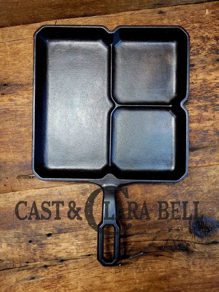 A Customer Favorite! Unique Griswold Cast Iron Colonial Breakfast Skillet! P/N 666. Great For Bacon