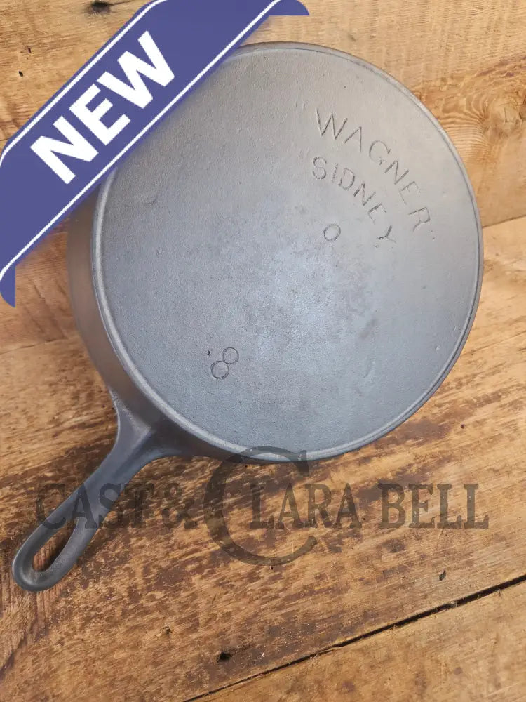A favorite of ours! 1895-1910’s! Wagner Sidney #8 Cast Iron Skillet double Arc Logo and black iron Finish. Beautiful