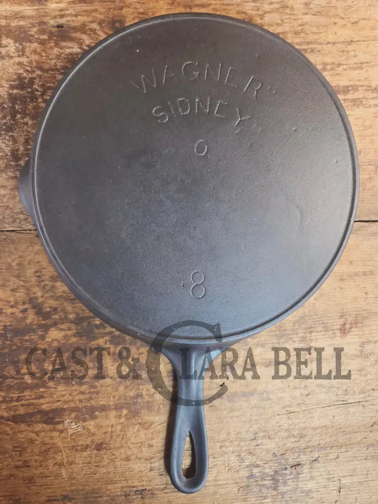 A favorite of ours! 1895-1910’s! Wagner Sidney #8 Cast Iron Skillet double Arc Logo and black iron Finish. Beautiful