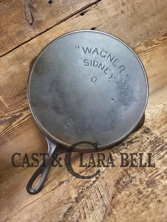 A favorite of ours! 1895 1910’s! Wagner Sidney #8 Cast Iron Skillet double Arc Logo and black iron Finish. Beautiful