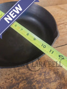 A southern classic! BSR #8 Century Series Deep Skillet #8. Great for fried chicken or soups! - Skillet