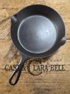 A special piece! 1910’s 3rd Series (Griswold) Erie #6 Cast Iron Skillet. Font similar to Erie ’Griswolds’ style. 699 A.