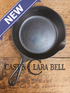 Absolute stunner. 1907-1912 Griswold ’Erie PA USA’ #5 Skillet with Slant Logo and Heat Ring 724 Skillet