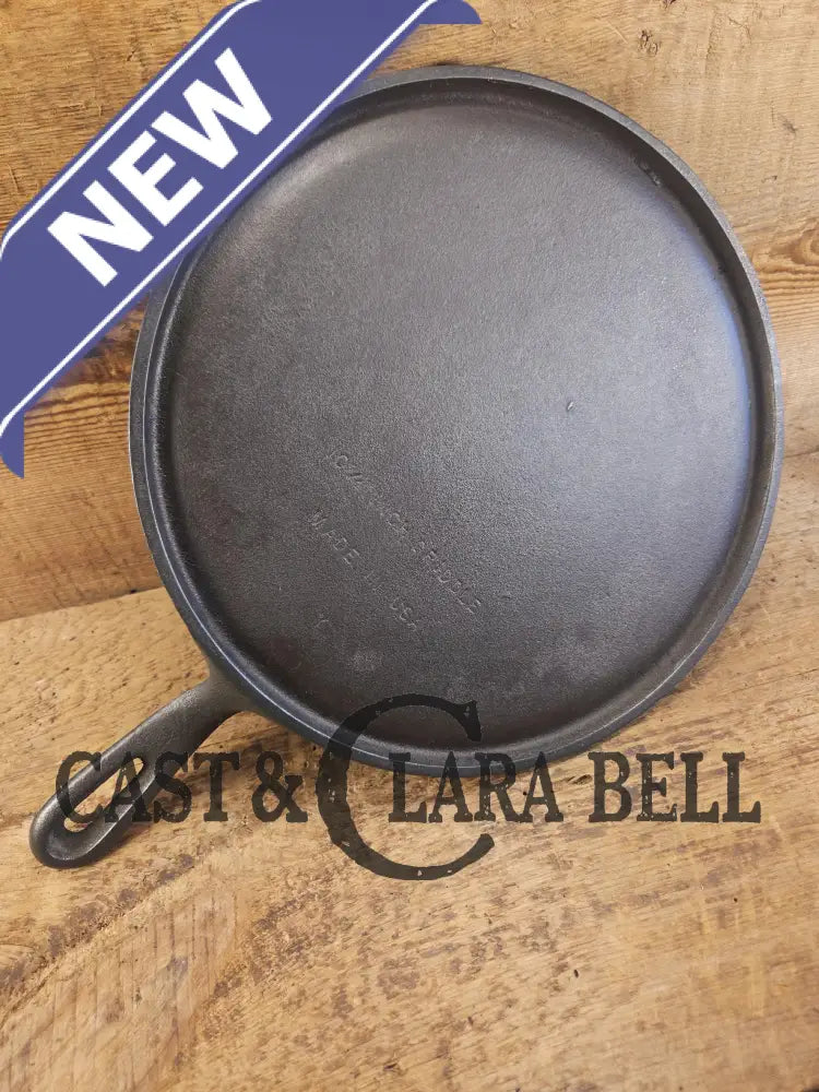 Absolutely gorgeous!! 1940’s era Unmarked Wagner #9 Round Griddle ’10 1/4 INCH GRIDDLE,’ Griddle