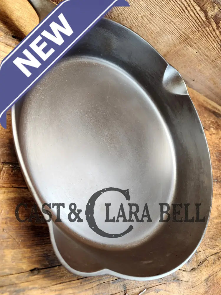 Almost Mint! 1890’S 2Nd Series Erie (Griswold) #10 Cast Iron Skillet. Collector Grade And Ready