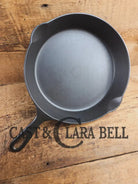 Almost MINT! 1890’s 2nd Series Erie (Griswold) #8 Cast Iron Skillet. Collector grade and ready to cook in your kitchen!