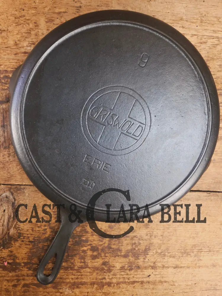 Almost Mint! Early 1910’s Griswold 710 F Cast Iron Skillet Large Block Slant Logo Ghostmark 9! Skillet