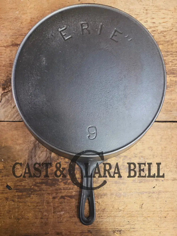 Amazing and Rare! 2nd Series Erie (1895) #9 Deep Cast Iron Skillet. What a cool skillet! Skillet