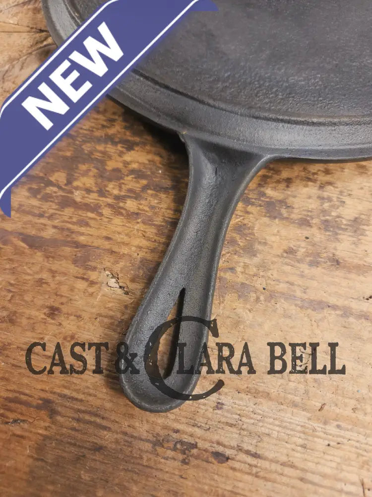 Amazing! Antique #12 handled round griddle! PERFECT pizza griddle or griddle for the cabin! Griddle