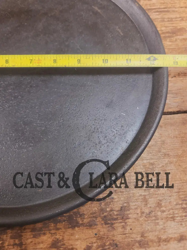 Amazing! Antique #12 handled round griddle! PERFECT pizza griddle or griddle for the cabin! Griddle