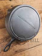 Antique elegant gate-marked unknown #10 skillet. Amazing condition Est 1880’s Era. Flat handle raised #10 Pattern