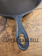 Antique elegant gate-marked unknown #10 skillet. This is GORGEOUS. Est 1880’s Era. Flat handle raised #10 Pattern.