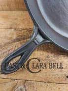 Antique elegant gate-marked unknown #11 deep skillet. Awesome piece of history 1880’s Era. Semi fancy handle possible