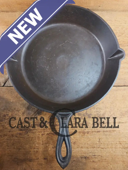 Antique elegant gate-marked unknown #11 deep skillet. Awesome piece of history 1880’s Era. Semi fancy handle possible