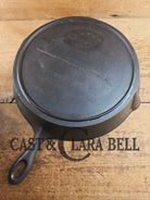 Antique elegant gate-marked unknown #11 skillet. Amazing condition Est 1880’s Era. Flat handle raised #11 Pattern