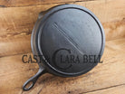 Antique elegant gate-marked unknown #11 skillet. Amazing condition Est 1880’s Era. Flat handle raised #11 Pattern