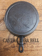 Antique elegant gate-marked unknown #8 skillet. Wonderfully preserved. Est 1880’s Era. Flat handle # Pattern Skillet