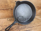 Antique gate-marked unknown #8 skillet. Est 1880’s. Left single spout heat ring bottom w/ semi fancy handle Skillet