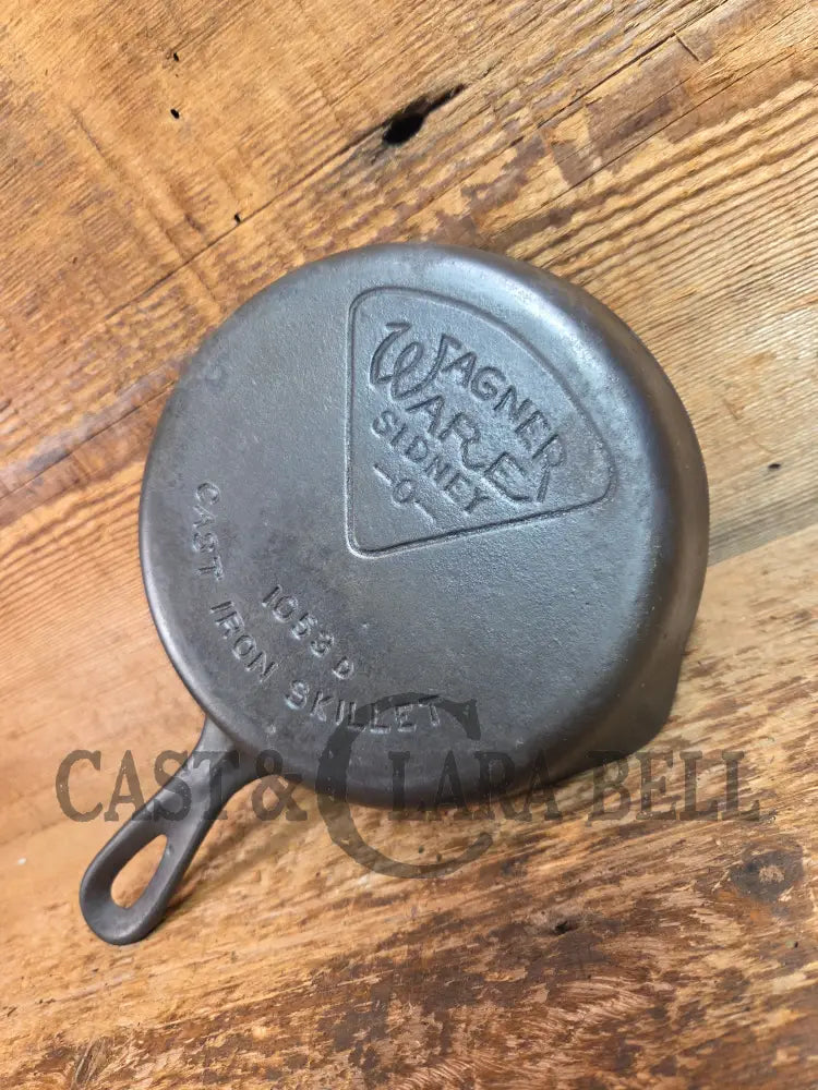 Awesome 1920’s Era Wagner Sidney -O- #3 Skillet with ’Pie’ Logo and Smooth Bottom 1053 D - Skillet