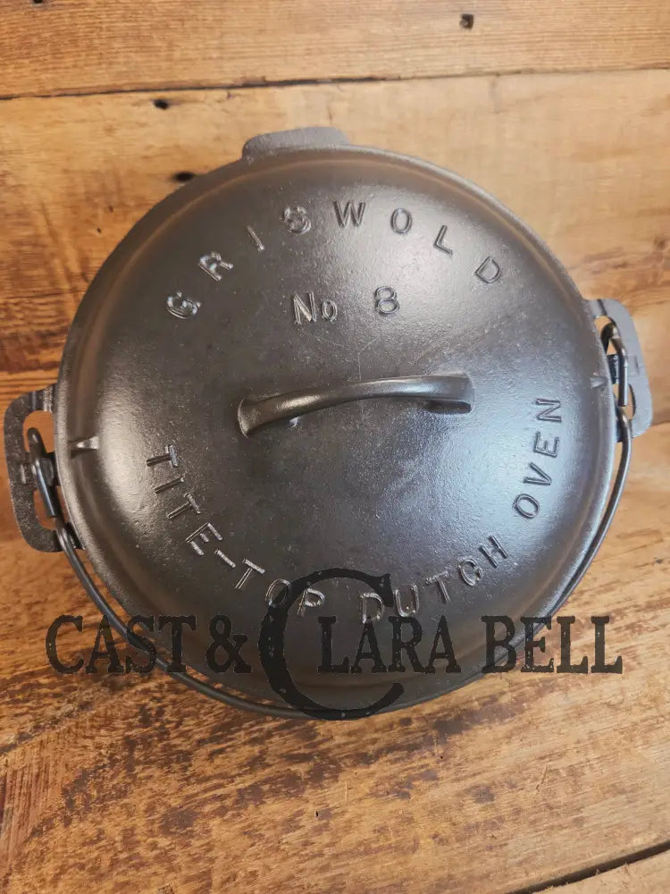 Awesome! 1920’s Griswold #8 Tite-Top Cast Iron Dutch Oven 833 A and high dome matching Griswold Lid 2551 - Dutch Ovens