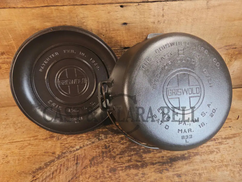 Awesome! 1920’s Griswold #8 Tite-Top Cast Iron Dutch Oven 833 A and high dome matching Griswold Lid 2551 - Dutch Ovens