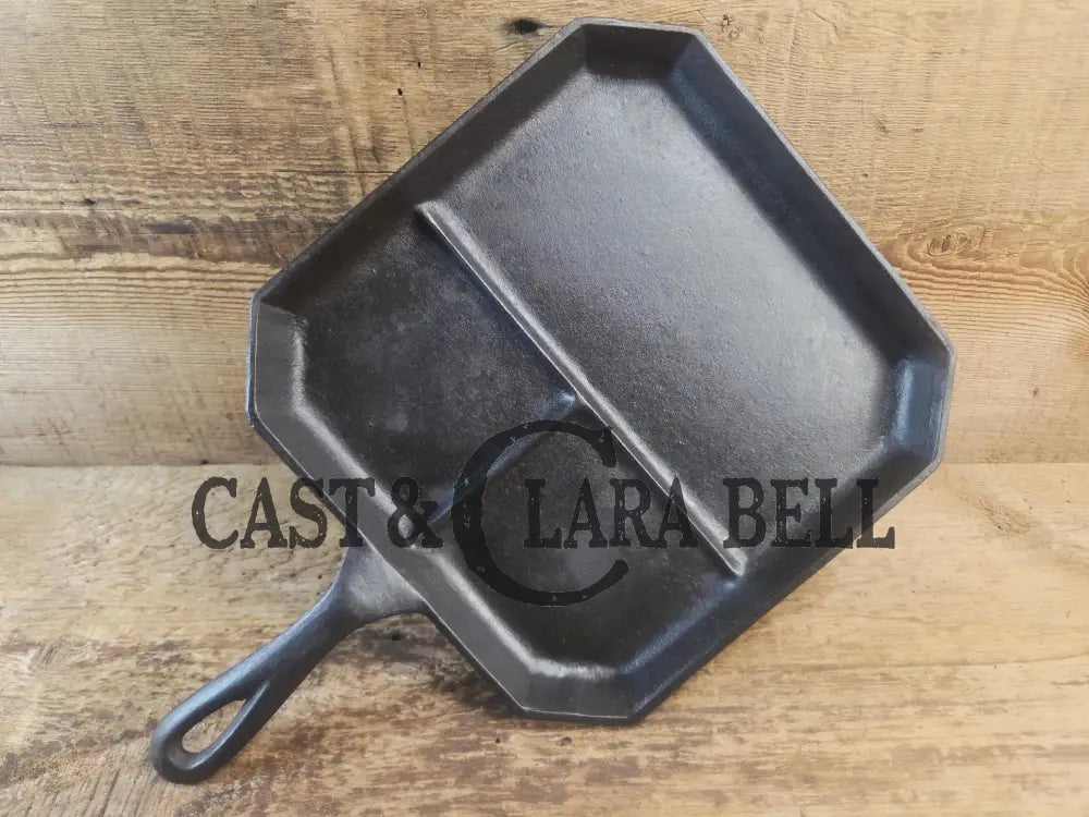 Awesome 1930-40’s Era Lodge Bacon & Egg Breakfast Skillet. Great gift idea for the everyday cook in your life!