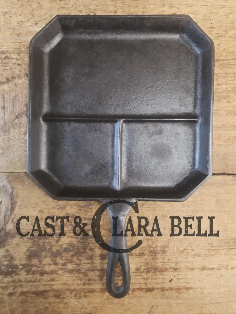 Awesome 1930-40’s Era Lodge Bacon & Egg Breakfast Skillet. Great gift idea for the everyday cook in your life!