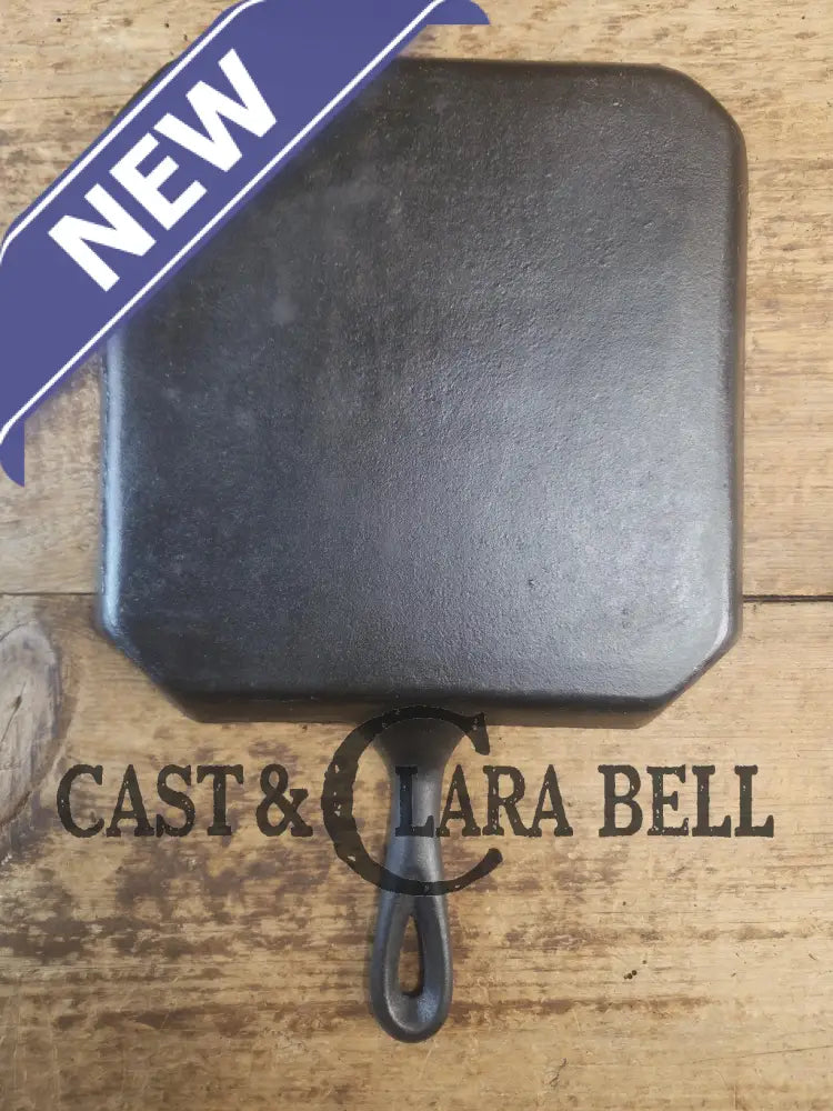 Awesome 1930-40’s Era Lodge Bacon & Egg Breakfast Skillet. Great gift idea for the everyday cook in your life!
