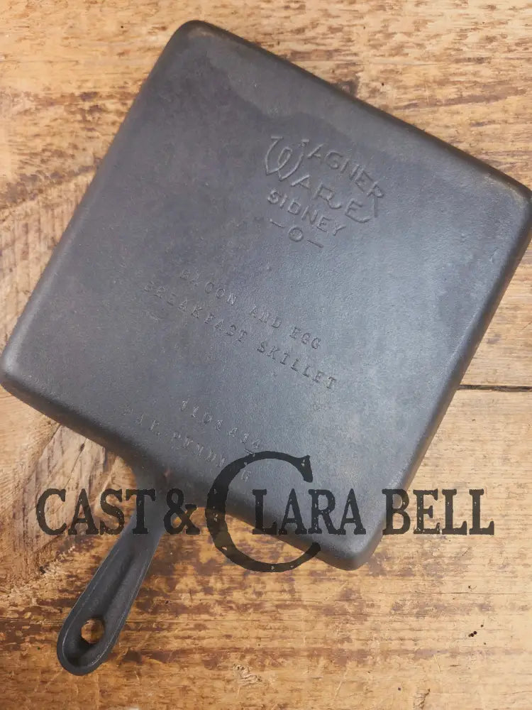 Awesome. 1930’s Era Wagner Ware Bacon and Egg Cast Iron Breakfast Skillet 1101 A14. Great gift idea! Skillet