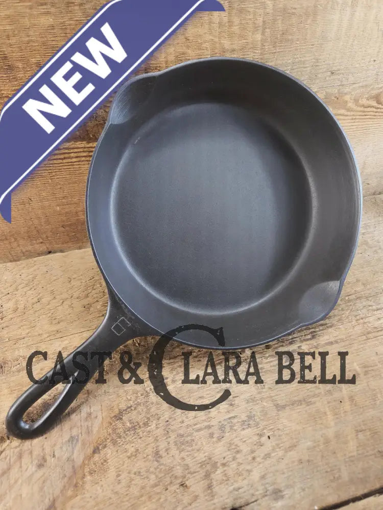 Awesome 1930’s Griswold No. 6 Skillet with Small Block Logo and Smooth Bottom 699 E Skillet