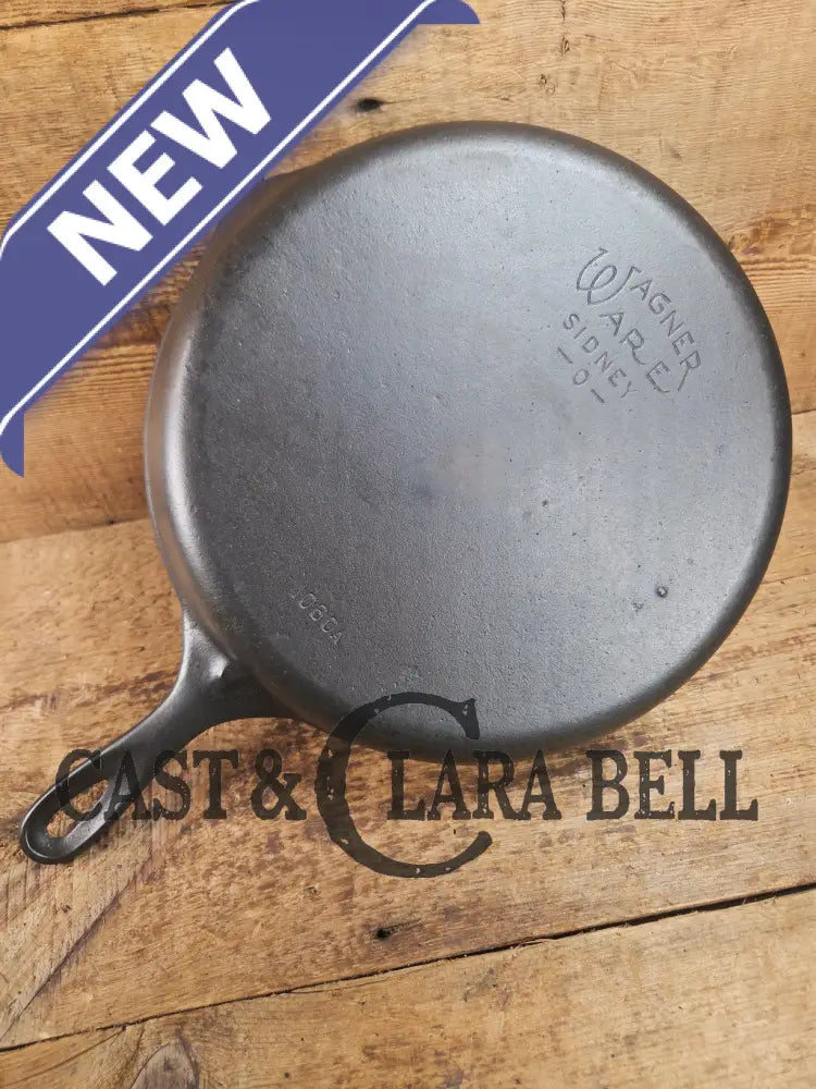 Awesome big bacon skillet! Big 1930’s Wagner Ware #10 Cast Iron Skillet with Stylized Logo 1060 A Skillet
