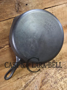 Awesome big bacon skillet! Big 1930’s Wagner Ware #10 Cast Iron Skillet with Stylized Logo 1060 A Skillet