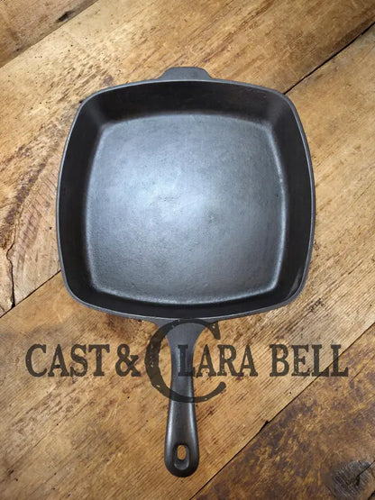 Awesome BIG Griswold (Wagner made) Square Cast Iron Skillet with Small Block Logo and Smooth Bottom ’57’ Skillet
